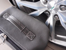 Carregar imagem no visualizador da galeria, Aston Martin Vantage V8 Luggage Baggage Bag Case Set Roadster Bag