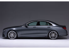 Load image into Gallery viewer, Lorinser W213 E Class Boot Trunk Lid Spoiler Carbon Fibre