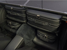 Laden Sie das Bild in den Galerie-Viewer, Rücksitztaschen-Set für 911 996 997 Modelle in Teil- ODER Echtleder - 4-tlg