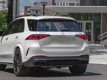 Carregar imagem no visualizador da galeria, AMG GLE63 SUV Diffuser and Tailpipe package in Night Package Black or Chrome AMG Style