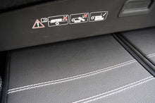 Cargar imagen en el visor de la galería, Jaguar XK XKR Convertible Roadster bag Suitcase Set