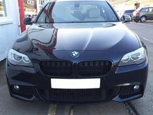 Carregar imagem no visualizador da galeria, BMW F10 M5 Black Grill
