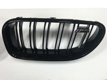 Cargar imagen en el visor de la galería, BMW M6 Grill Black