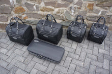 Laden Sie das Bild in den Galerie-Viewer, Aston Martin Vanquish Volante Gepäcktasche Koffer Set Roadster Tasche