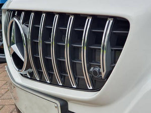 Mercedes SLK R172 Panamericana Kühlergrill Schwarz mit Chromleisten