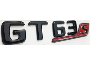 GT63 S-Kofferraum-Emblem Schwarzglänzend mit rotem S